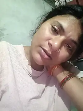 Snapshot of couple_71 chatting on April 28, 2026, 6:46 pm couple 71 online show from April 28, 2026, 6:46 pm