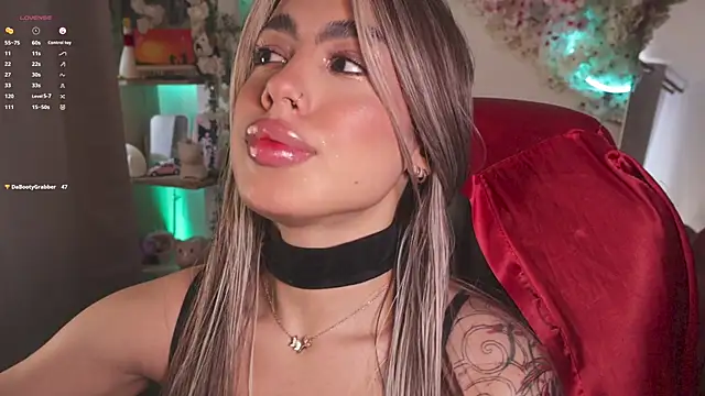 Miila snow online show from September 9, 2025, 2:16 pm