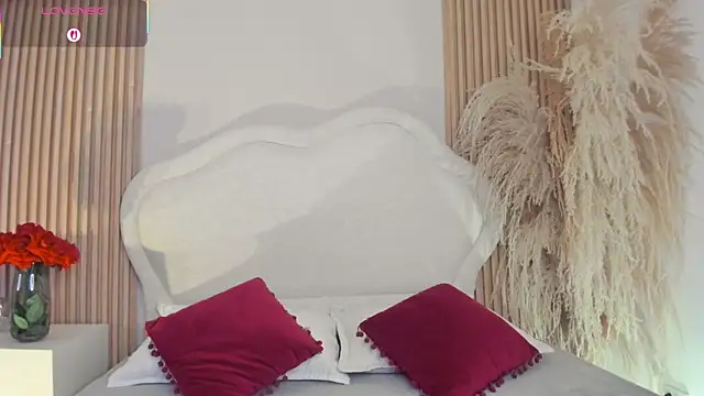 Valeria carter online show from February 13, 2026, 8:27 pm