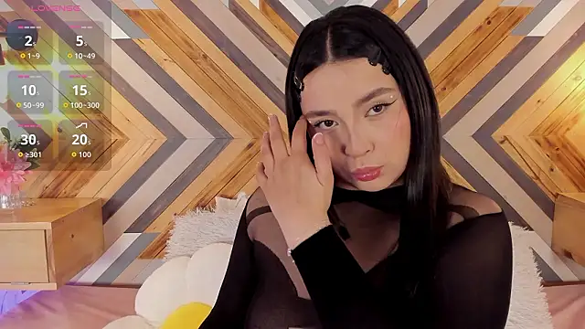 ZairaVanCleef online show from February 16, 2026, 8:16 pm