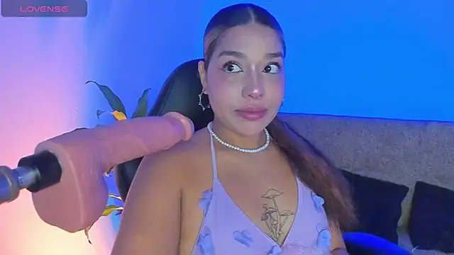 giselle upp online show from April 18, 2026, 10:54 pm