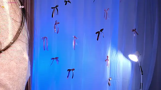 Nelly Kimm online show from April 7, 2026, 1:28 am