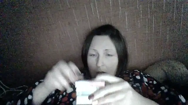 Snapshot of AllaSowinskaya chatting on February 8, 2026, 2:20 pm AllaSowinskaya online show from February 8, 2026, 2:20 pm