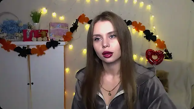 OceanicDawn online show from October 9, 2025, 5:49 am