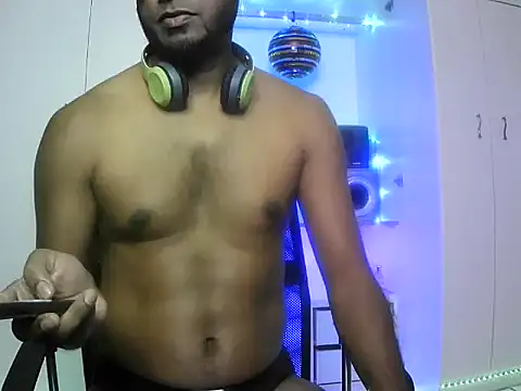 Snapshot of Dick_Jockey chatting on April 14, 2026, 8:26 pm Dick Jockey online show from April 14, 2026, 8:26 pm