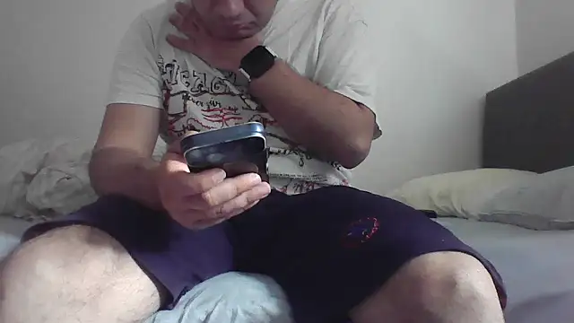 Snapshot of kocasosisli chatting on May 18, 2026, 5:24 am kocasosisli online show from May 18, 2026, 5:24 am