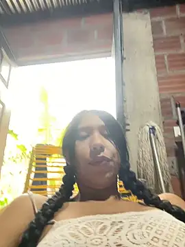 latin girls 69  online show from October 17, 2025, 9:39 pm