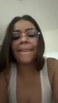 sweet shadil  online show from January 5, 2026, 5:27 pm