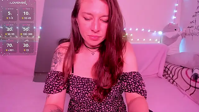 Lil Foxy9 online show from June 15, 2026, 4:31 pm