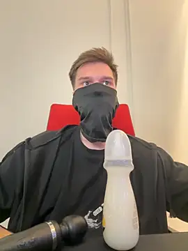 AyatoriKamado online show from September 12, 2025, 8:36 am