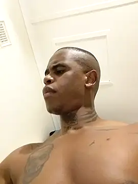 Snapshot of Bedroom_Gangster007 chatting on September 11, 2025, 6:19 pm Bedroom Gangster007 online show from September 11, 2025, 6:19 pm