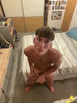 Snapshot of naughtyboy0124 chatting on September 8, 2025, 11:04 pm naughtyboy0124 online show from September 8, 2025, 11:04 pm