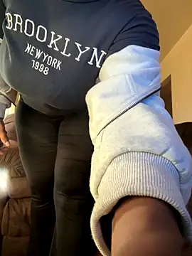 Snapshot of yummy0322 chatting on October 3, 2025, 12:57 pm yummy0322 online show from October 3, 2025, 12:57 pm