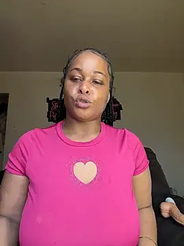 yummy0322 online show from March 3, 2026, 2:01 pm