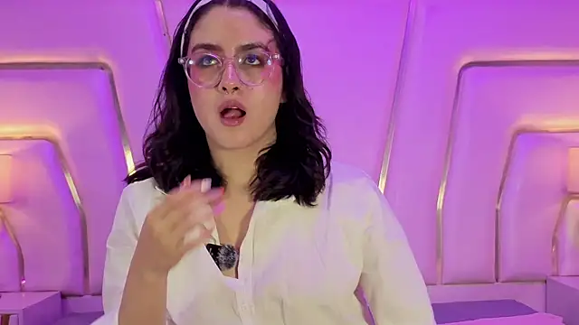 LiLLiAnderson online show from February 22, 2026, 12:47 pm