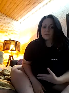 Snapshot of Chrissy_Christal chatting on October 19, 2025, 5:35 pm Chrissy Christal online show from October 19, 2025, 5:35 pm