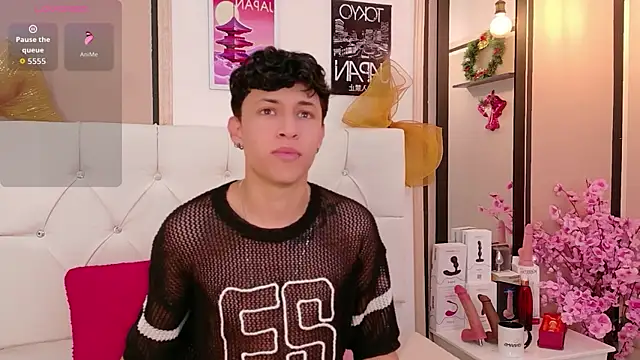 Axel  Evans online show from January 9, 2026, 12:08 pm