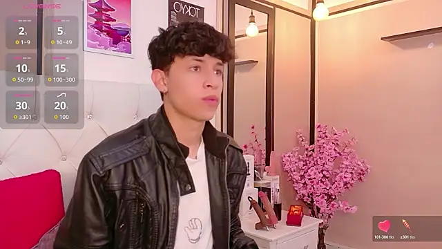 Axel  Evans online show from January 17, 2026, 12:21 pm