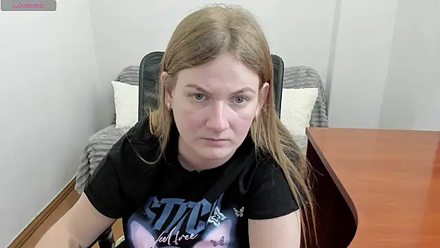 Alisha Skyes online show from December 2, 2025, 4:24 pm