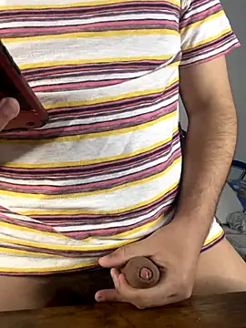 juanortiz8k online show from October 26, 2025, 4:07 am