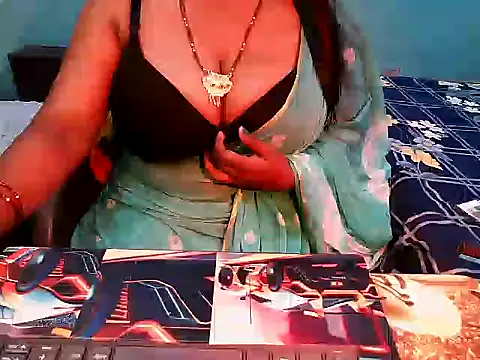Snapshot of PREETI_BABY chatting on May 18, 2026, 7:03 am PREETI BABY online show from May 18, 2026, 7:03 am