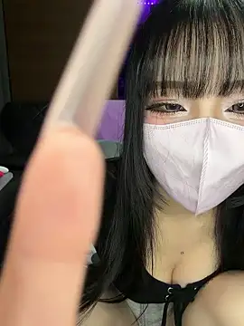 Nano-xxx online show from February 15, 2026, 7:10 pm