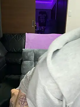 Nano-xxx online show from February 21, 2026, 7:04 pm