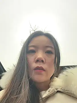 xinmeng-000 online show from December 22, 2025, 3:47 am