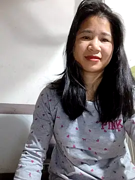 Maria2299 online show from December 3, 2025, 7:45 pm