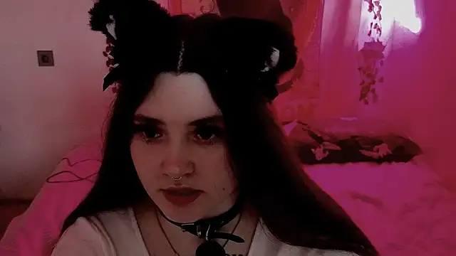 Snapshot of mirana_blade chatting on October 18, 2025, 5:43 am mirana blade online show from October 18, 2025, 5:43 am