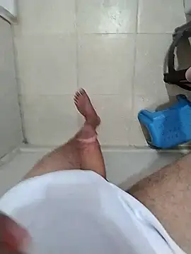 ricolinoSabrso92 online show from April 18, 2026, 2:43 pm