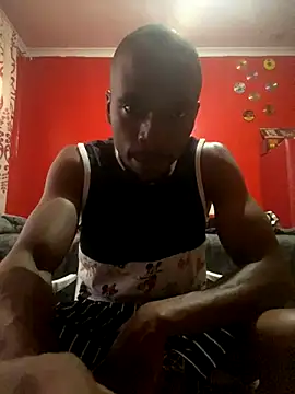 Snapshot of BaggyDirt chatting on November 29, 2025, 3:37 pm BaggyDirt online show from November 29, 2025, 3:37 pm