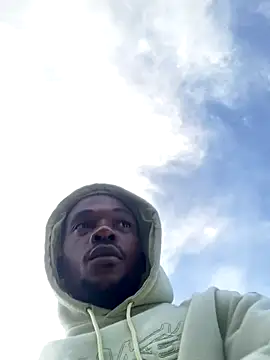 Snapshot of BaggyDirt chatting on December 3, 2025, 4:31 am BaggyDirt online show from December 3, 2025, 4:31 am