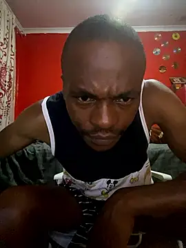 Snapshot of BaggyDirt chatting on January 9, 2026, 6:21 pm BaggyDirt online show from January 9, 2026, 6:21 pm