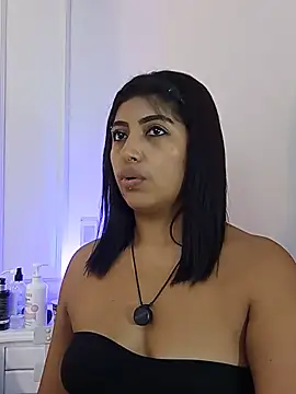 Kaylachannell online show from June 10, 2026, 3:29 am