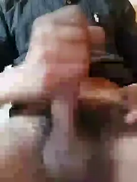 whitebullock online show from April 14, 2026, 4:40 am