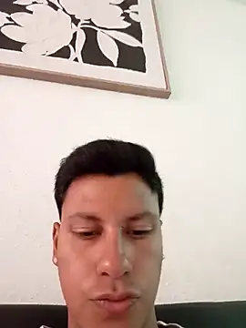 Exxddxxy online show from May 8, 2026, 2:55 pm