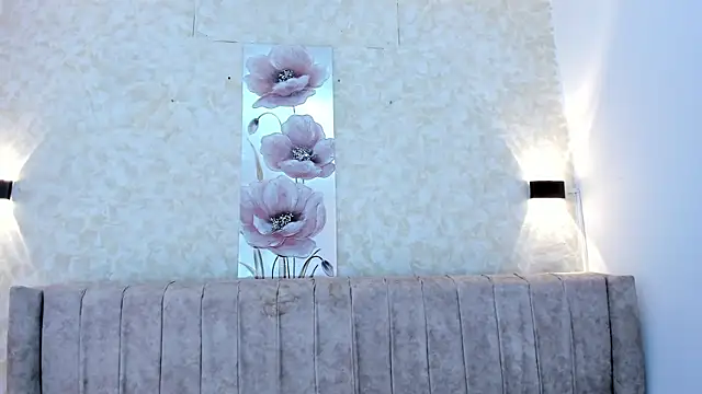 thamiina  online show from March 17, 2026, 6:55 pm