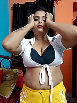 Snapshot of horny_ria123 chatting on October 19, 2025, 6:52 pm horny ria123 online show from October 19, 2025, 6:52 pm