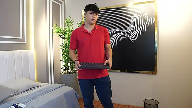 Ethan occonor online show from November 12, 2025, 12:16 pm