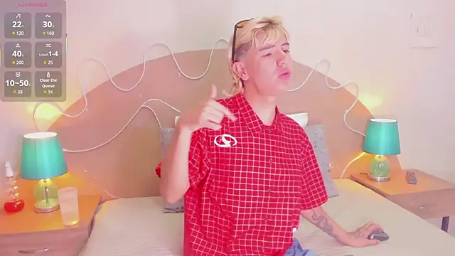 Enrrixxx  online show from November 11, 2025, 12:21 am