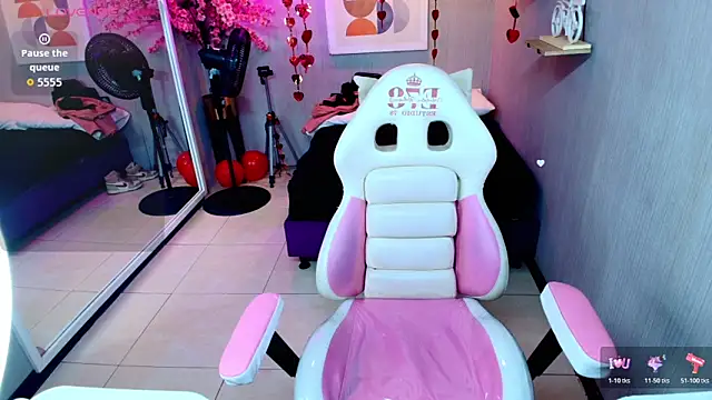 Maggy t18 online show from February 18, 2026, 3:46 am