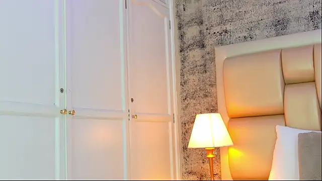 Edna Copper online show from January 11, 2026, 11:21 pm