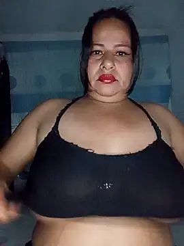 RosenRot07 online show from October 5, 2025, 1:42 pm