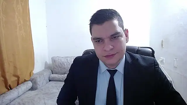 Victor Maitland online show from November 25, 2025, 3:39 am