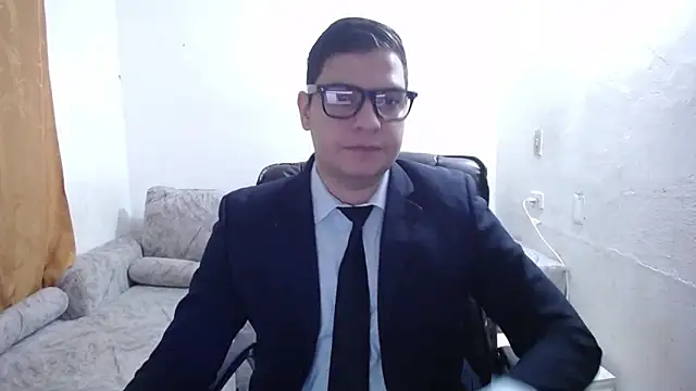 Victor Maitland online show from June 8, 2026, 8:09 pm