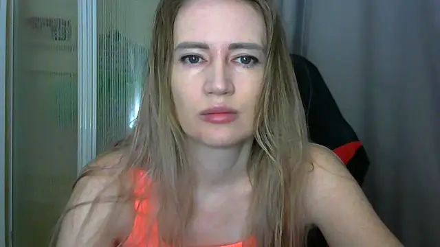 JessFoxxx online show from February 2, 2026, 2:54 am