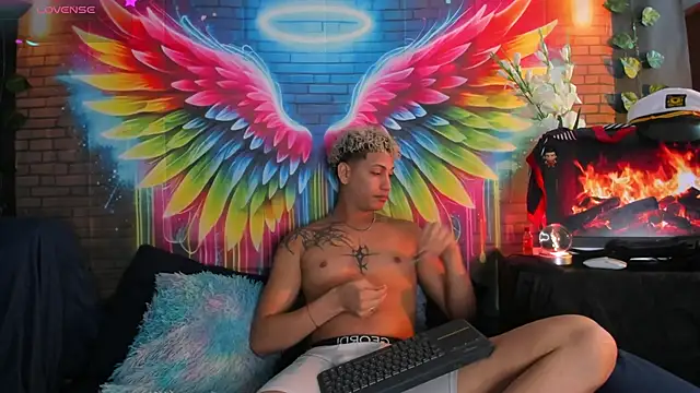 ECSTASYX2 2001 online show from April 3, 2026, 3:48 am