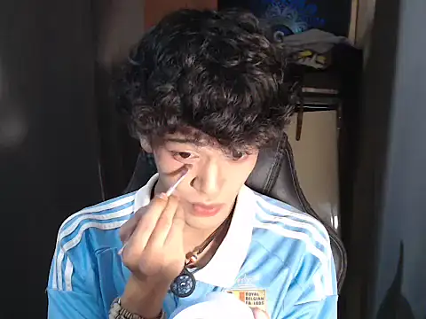 kenbigcockxx online show from October 3, 2025, 4:37 pm