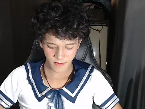 kenbigcockxx online show from October 7, 2025, 3:20 pm